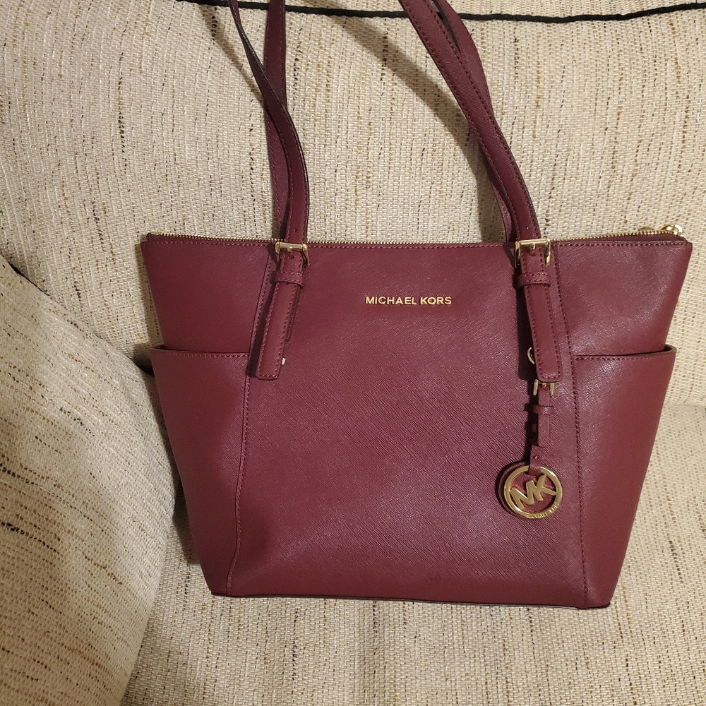 Handbag